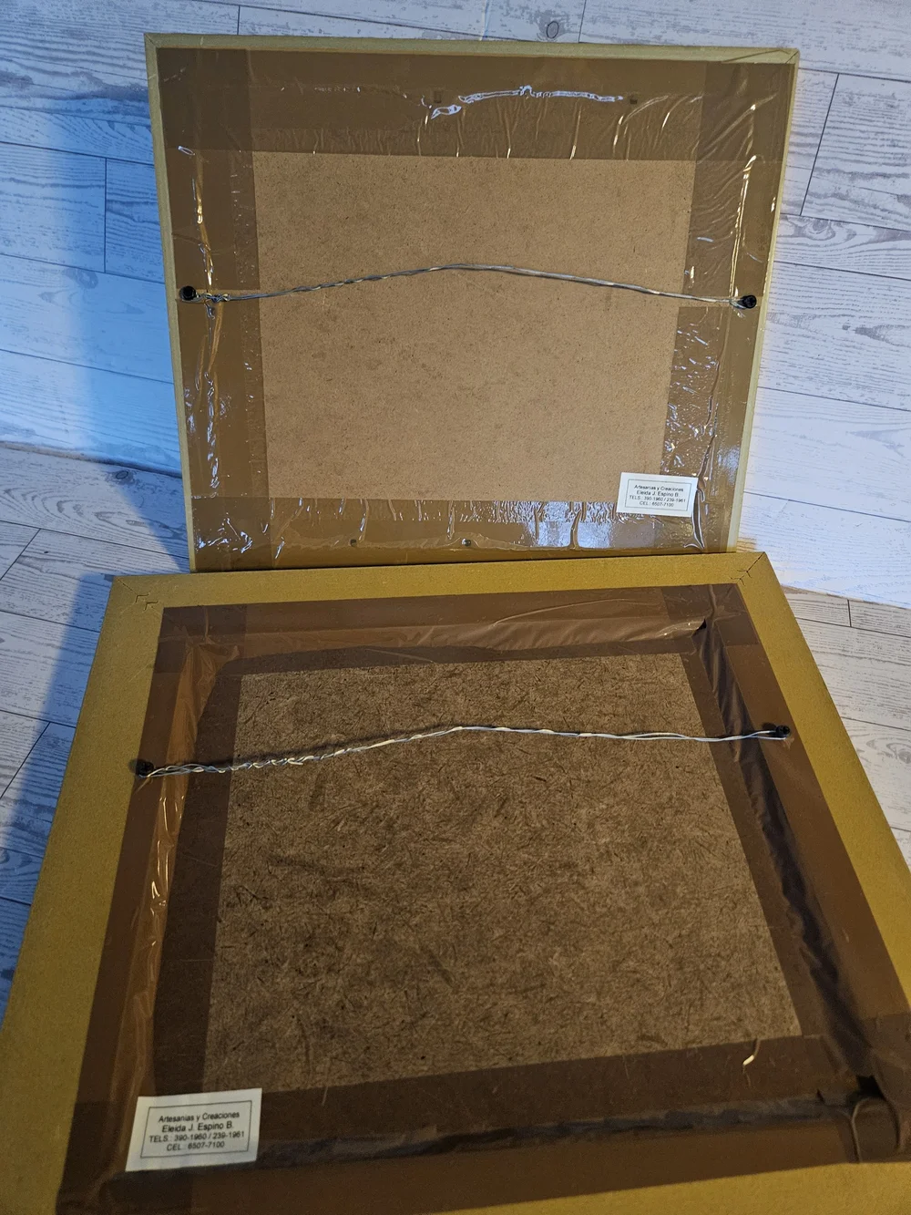 Set of 2 Framed Authentic Panamanian Mola Textile Art - Artes de Mi Panamá